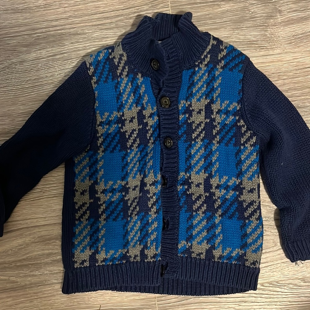 Jack & Janie size 4  sweater